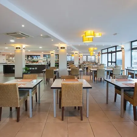 Aparthotel Grupotel Revoli