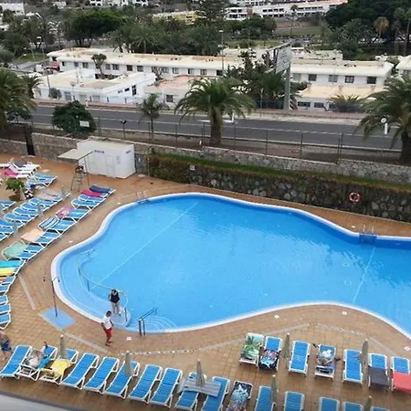 Revoli Apartahotel