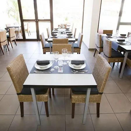 Grupotel Revoli Aparthotel 4*