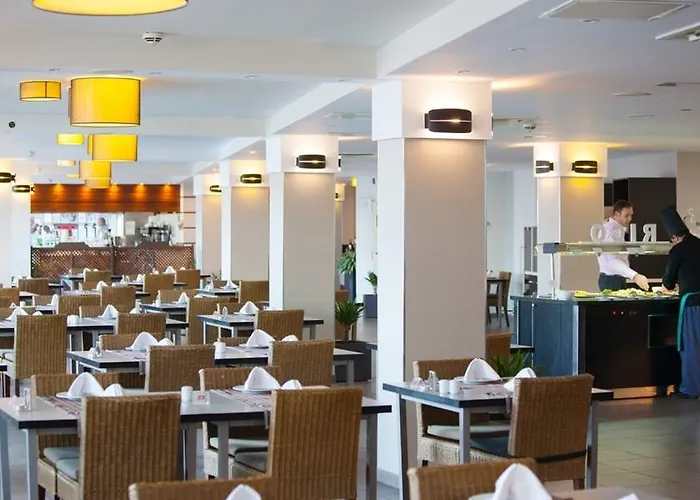 Aparthotel Grupotel Revoli