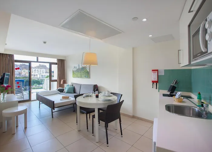 Aparthotel Grupotel Revoli