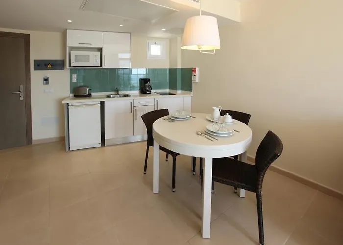 Grupotel Revoli Aparthotel Puerto Rico (Gran Canaria)